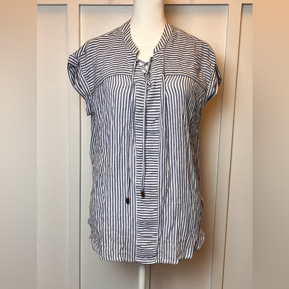 Nine West Jeans Stripe Top Shirt Cap Sleeve Blue White Size Small Lace Up Front - Picture 1 of 9